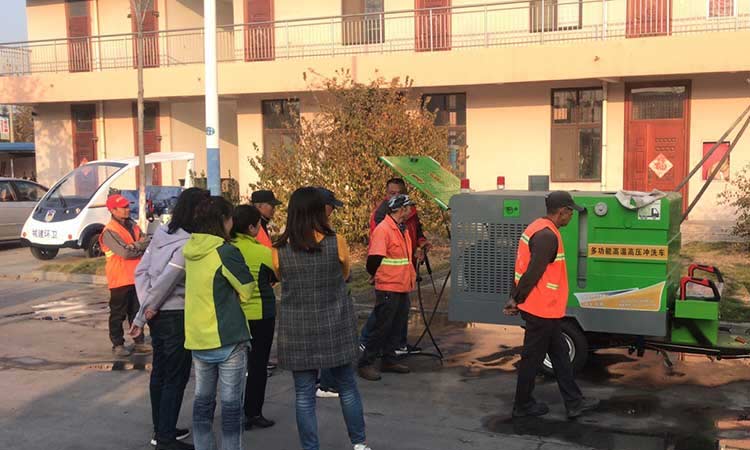 環(huán)衛(wèi)高壓清洗車(chē)