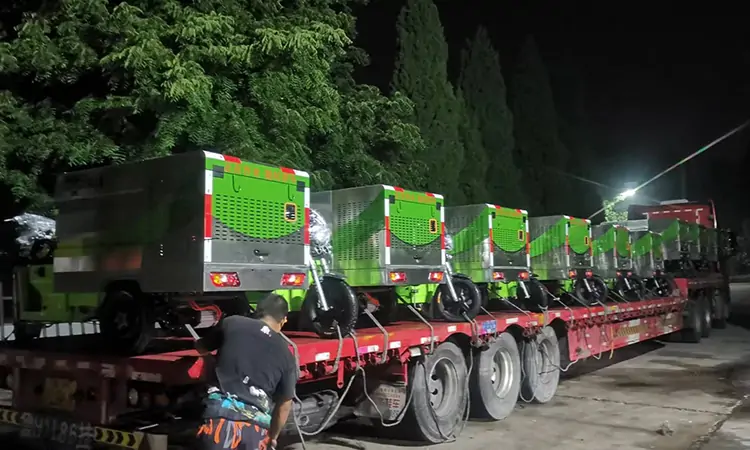 電動(dòng)高壓請(qǐng)清洗車(chē)