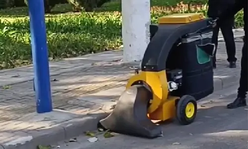 吸葉機自驅(qū)行走樹葉收集更輕松