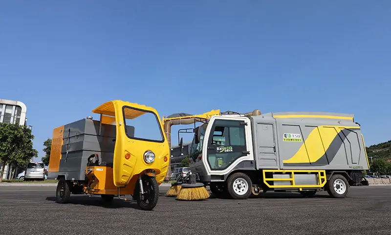 樹葉收集車與高壓清洗車聯(lián)合作業(yè)會產(chǎn)生怎樣的火花？一起來看一下！