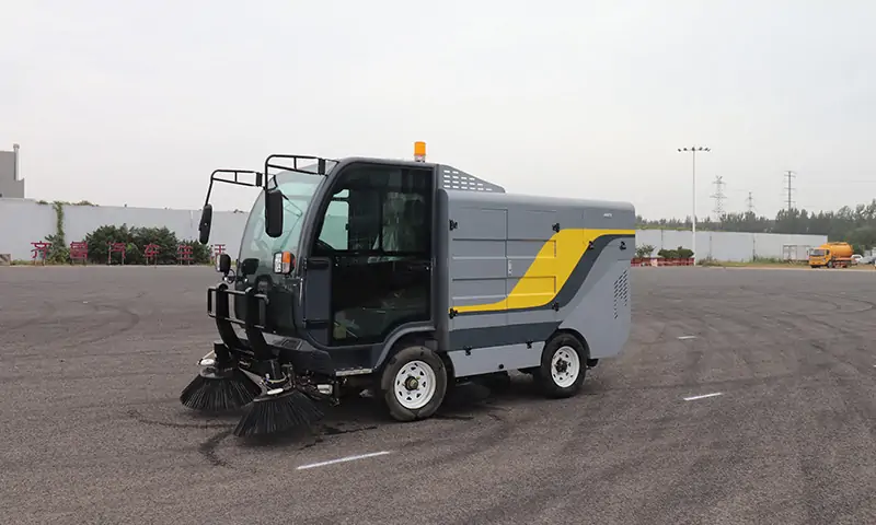新品純電動(dòng)清掃車：環(huán)保、高效、便捷的城市清潔利器