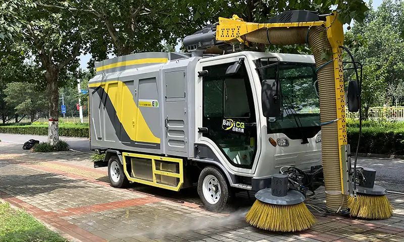 小型樹葉收集車BY-T50，秋季城市樹葉收集輕松便捷