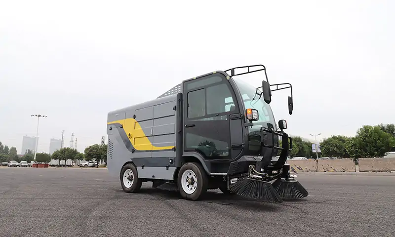 創(chuàng)新環(huán)保，小型純電動清掃車助力城市清潔