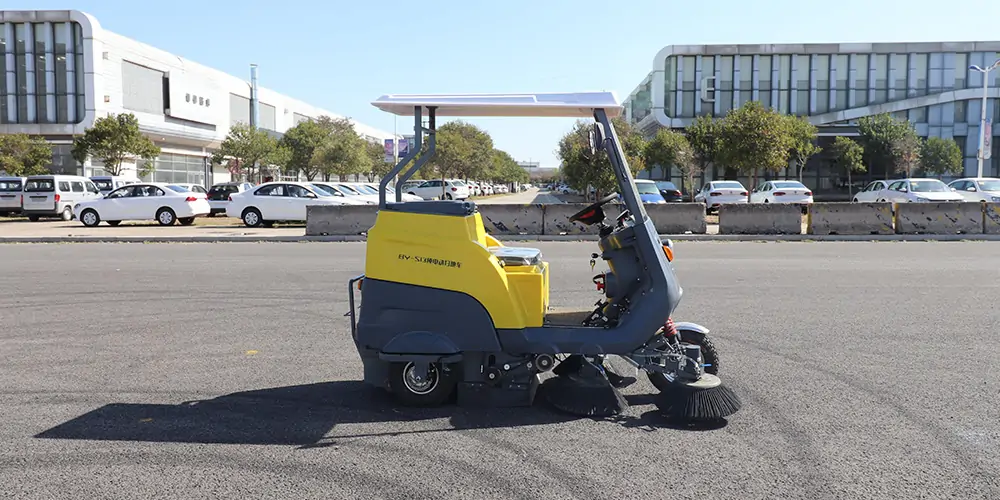 清掃車(chē) 電動(dòng)掃地車(chē) 廠區(qū)掃地車(chē) 園區(qū)掃路車(chē) 景區(qū)清掃車(chē)