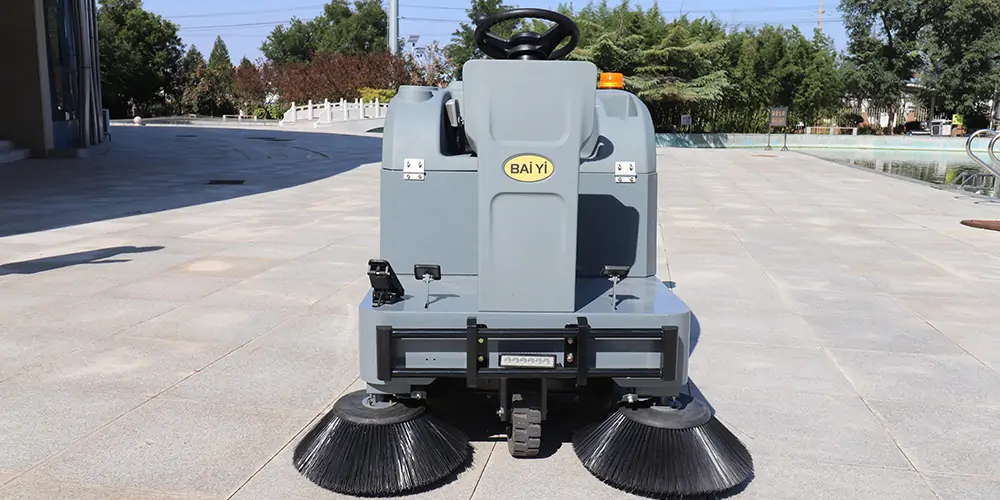 清掃車 電動(dòng)掃地車 廠區(qū)掃地車 園區(qū)掃路車 景區(qū)清掃車