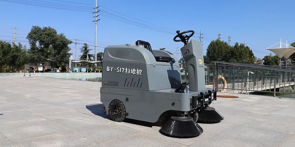 純電動清掃車，清掃車，小型清掃車，電動掃地車
