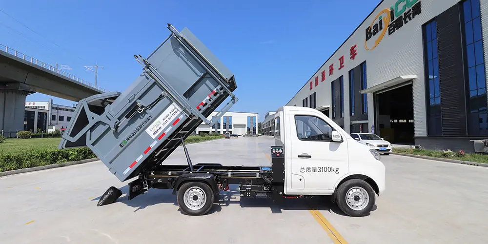 新能源側(cè)裝式垃圾車，新能源垃圾車，小型垃圾車，純電動垃圾車