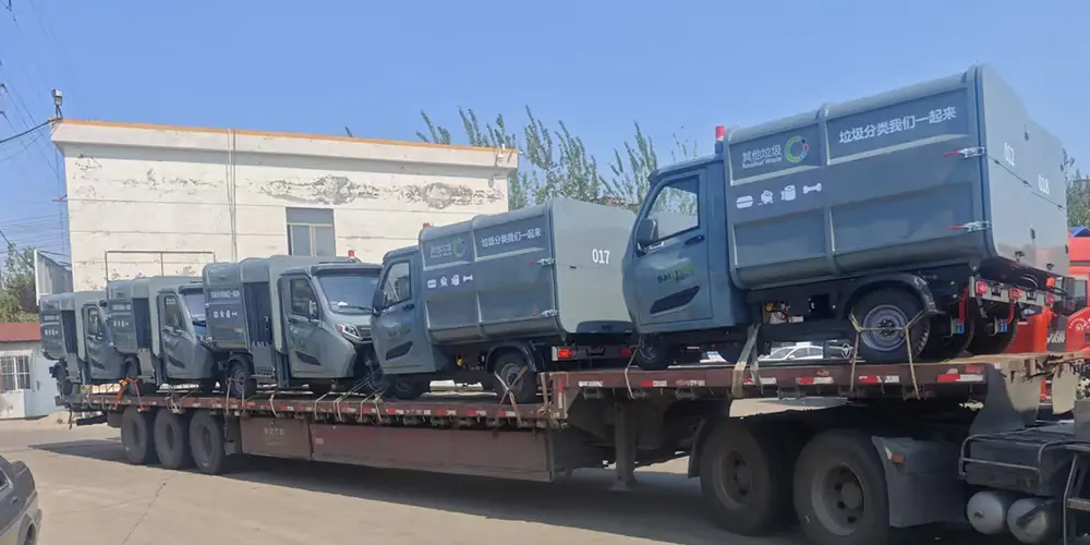 新能源側裝式垃圾清運車，側裝垃圾車，垃圾車，新能源垃圾車