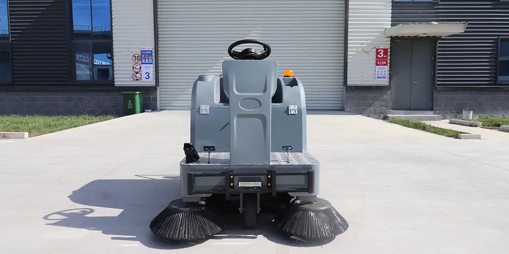 純電動(dòng)清掃車(chē)，電動(dòng)清掃車(chē)，小型電動(dòng)掃地車(chē)，電動(dòng)掃地車(chē)