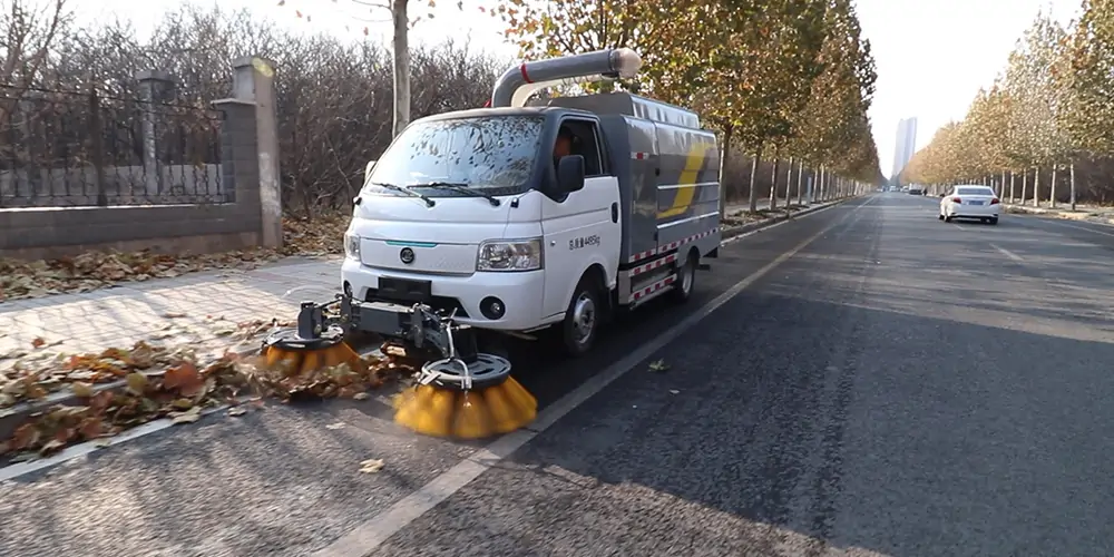 純電動(dòng)樹(shù)葉收集車，樹(shù)葉收集車，落葉收集車，吸葉機(jī)
