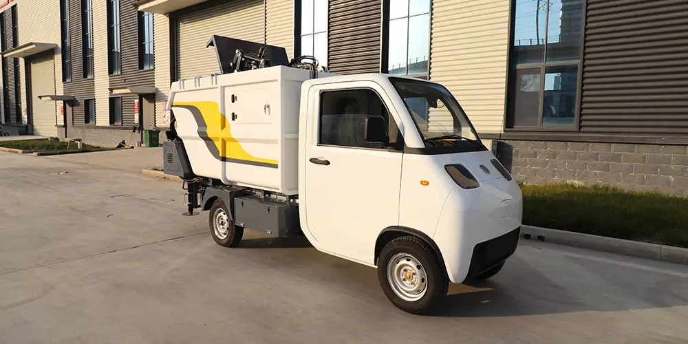 純電動后裝式垃圾車，后裝式垃圾車，垃圾車，電動垃圾車