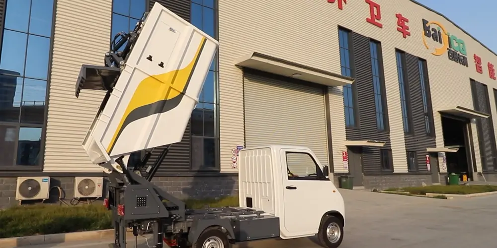 純電動后裝式垃圾車，后裝式垃圾車，垃圾車，電動垃圾車