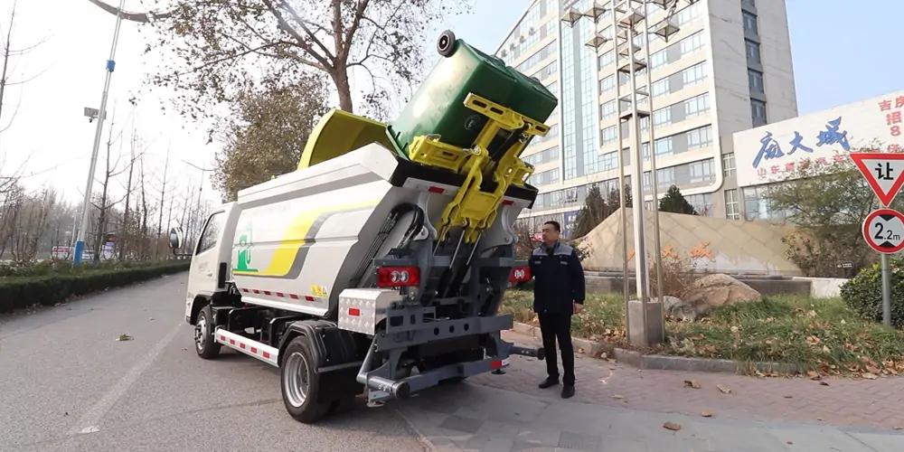 新能源垃圾車，后裝式垃圾車，純電動(dòng)垃圾車，電動(dòng)垃圾車